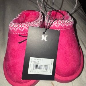 Hurley Vibrant Pink Slippers
